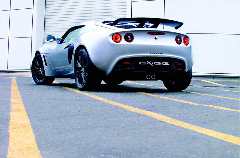 exige-back-side
